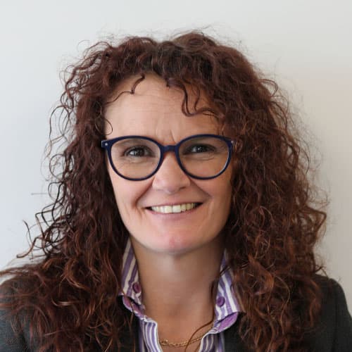 Nicky Whiting Headshot